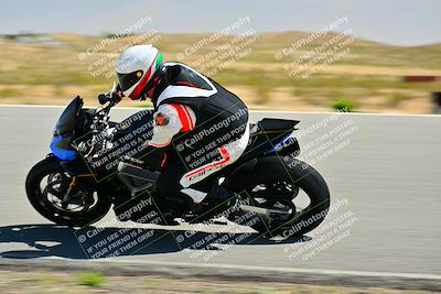 media/Apr-13-2025-TrackXperience (Sun) [[fb1ef998a6]]/Level 2 (Intermediate)/Turn 8 (Session 3)/